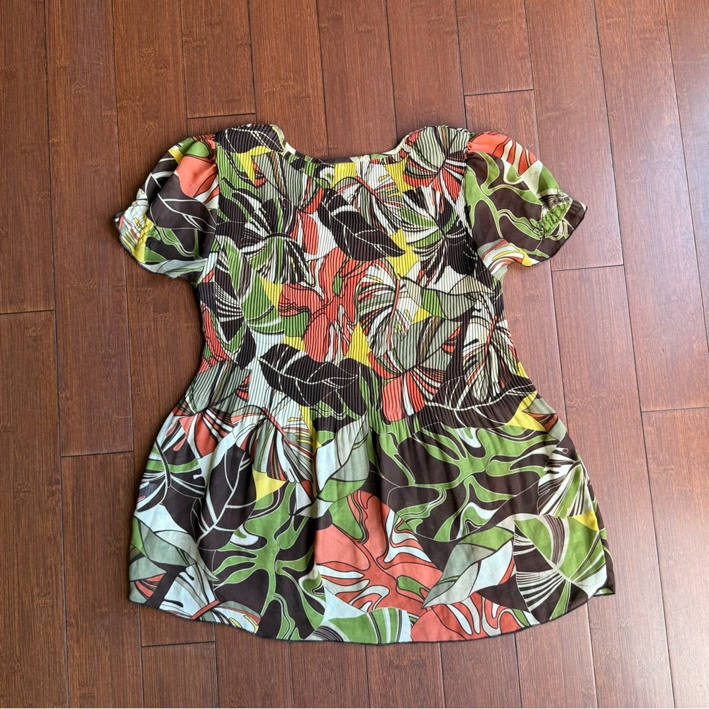 Colorful Leaf Print Blouse with Crochet Detail - Picture 5 of 7